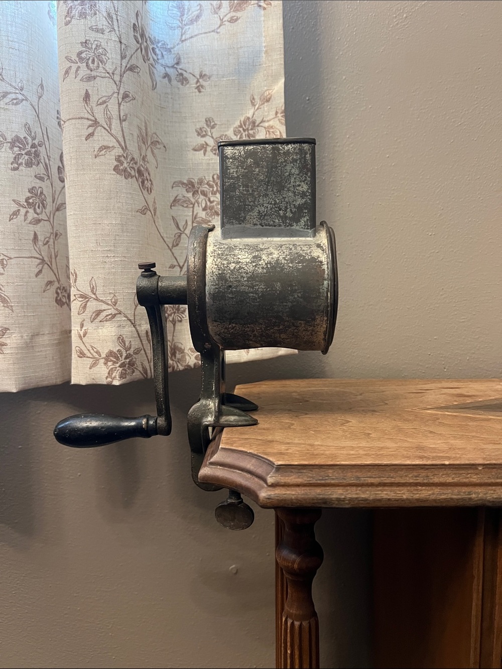 Antique Hand Crank Food Grinder - Gray Metal